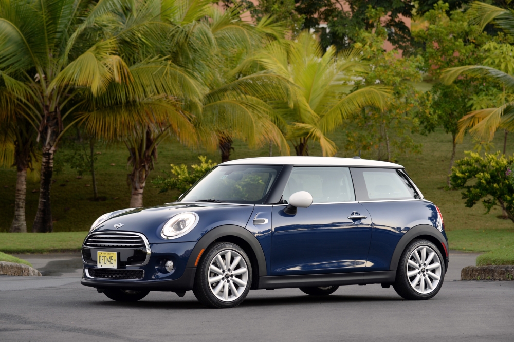 P90142578_highRes_mini-cooper-01-2014.jpg