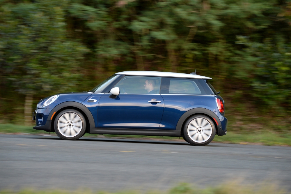 P90142604_highRes_mini-cooper-01-2014.jpg